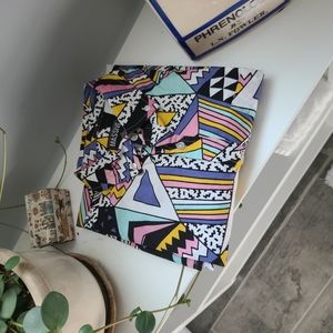 Button-down 90s fashion